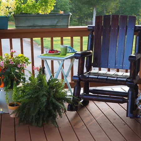 Moneta Bedford Landings Bed & Breakfast المظهر الخارجي الصورة