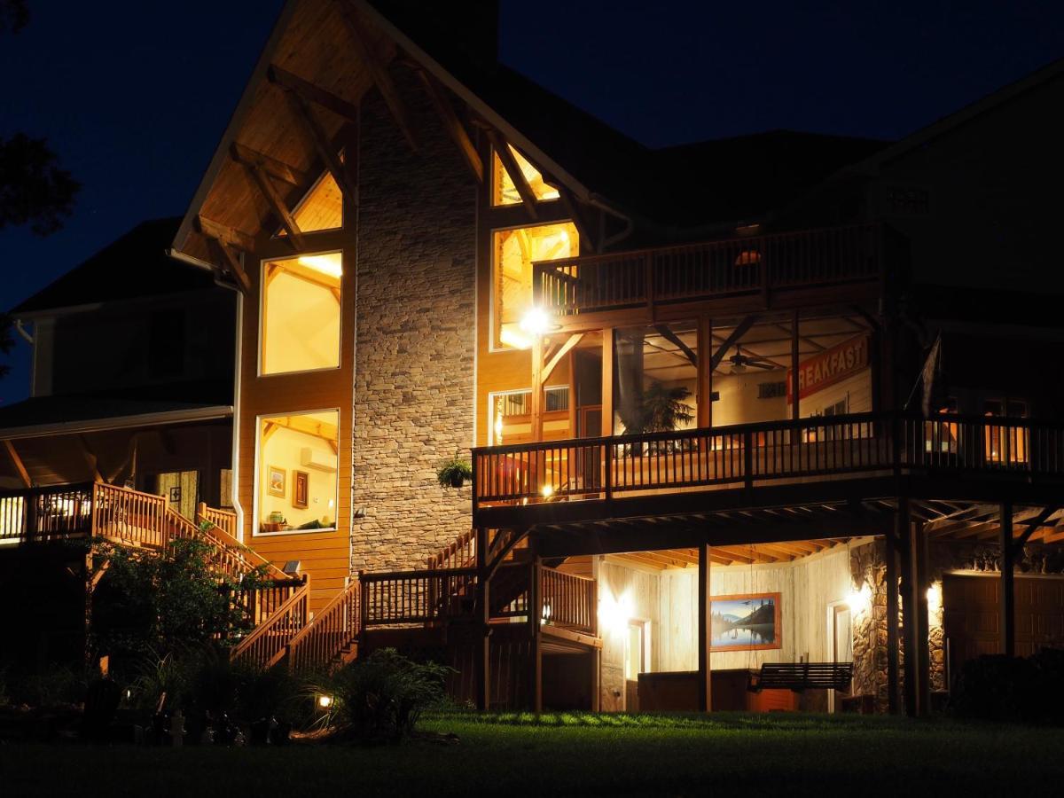 Moneta Bedford Landings Bed & Breakfast المظهر الخارجي الصورة